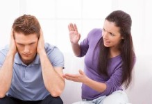 正确应对老公外遇的方法（老婆应该如何处理老公的外遇）