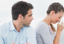 男人出轨后如何挽回老婆的心（重建信任，改变自己，保持真诚）