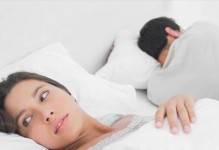 如何巧妙批评你的男人（夫妻相处绝招，让爱情更美满）
