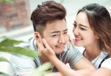 如何挽回分手女友的心？（掌握复合前兆，成功复合两不误）