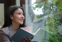 揭秘五种魅力女人，让男人为之倾倒（从内而外散发出的五种魅力，“女人魅力”）