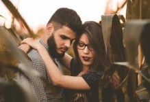 男人眼里适合结婚的女人（从男性角度探究理想结婚对象的特征）